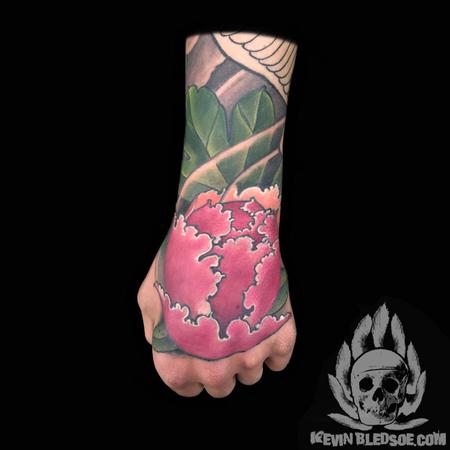 Tattoos - Peony hand - 128290